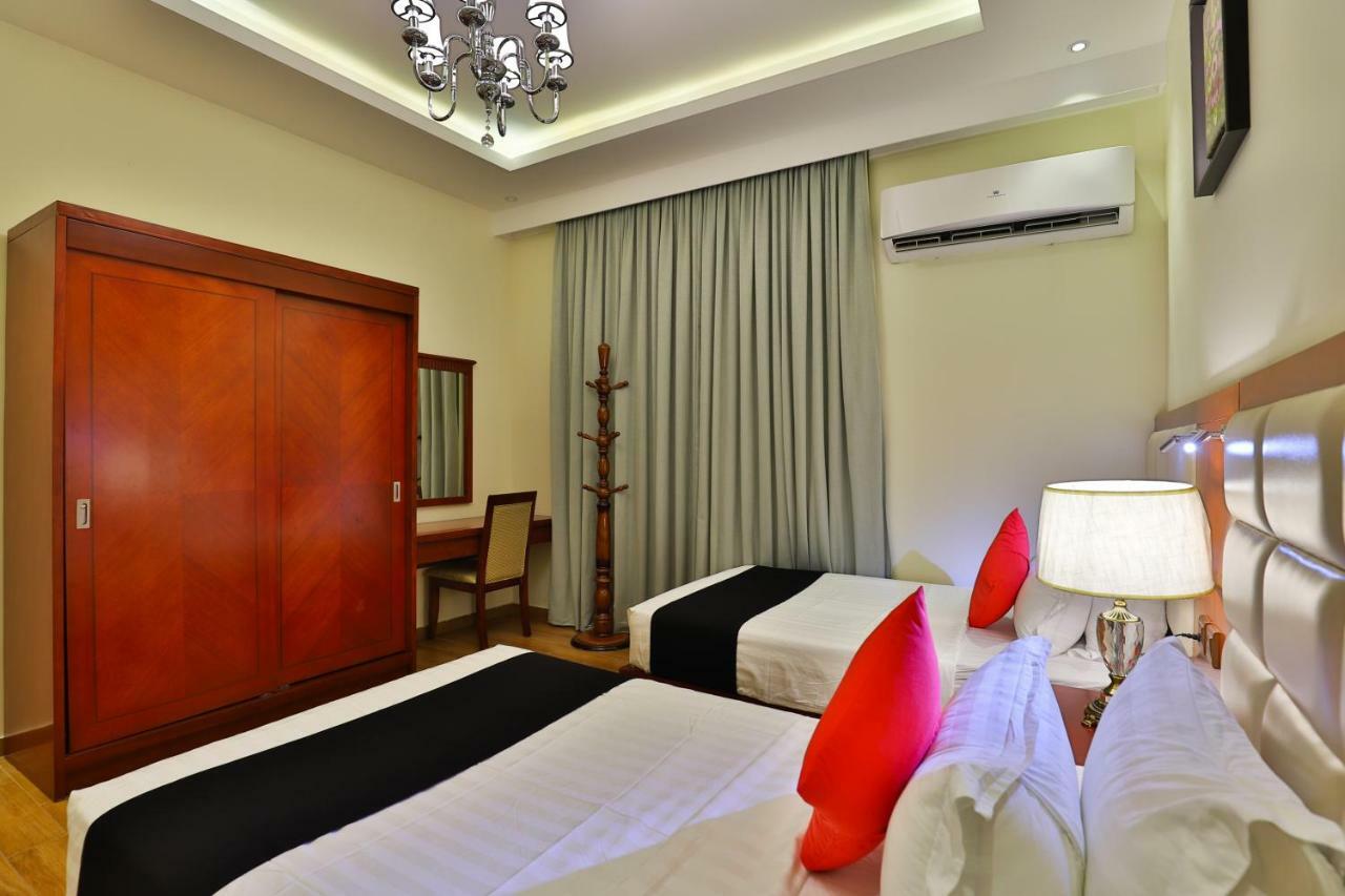 Dreams Houses Furnished Suites 타부크 외부 사진