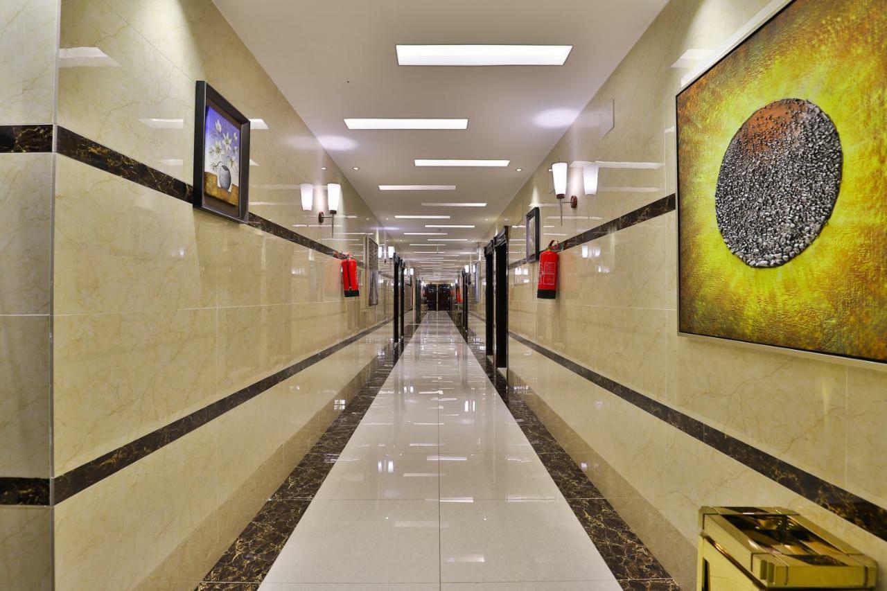 Dreams Houses Furnished Suites 타부크 외부 사진