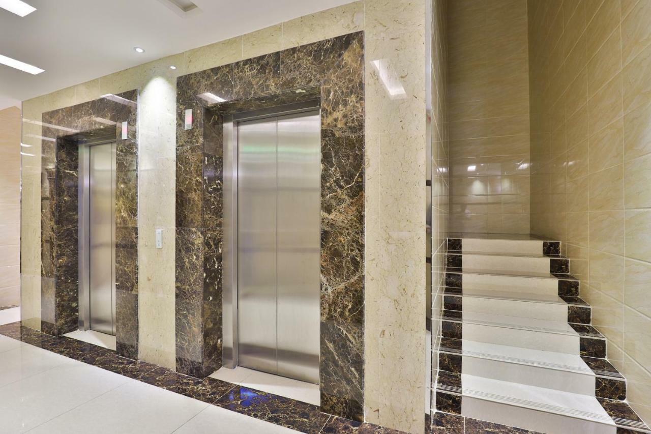 Dreams Houses Furnished Suites 타부크 외부 사진