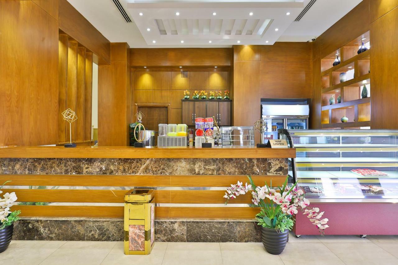 Dreams Houses Furnished Suites 타부크 외부 사진