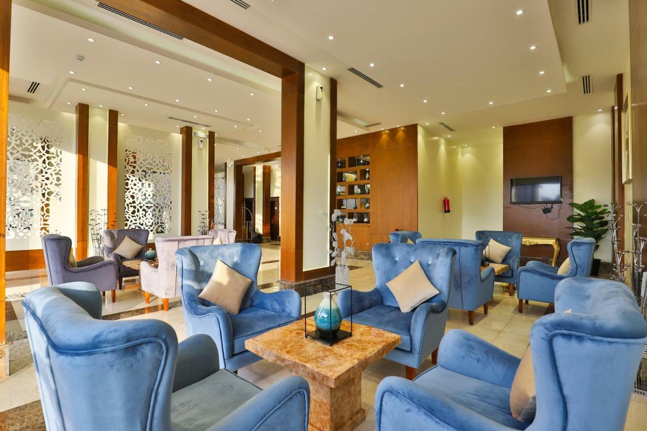 Dreams Houses Furnished Suites 타부크 외부 사진