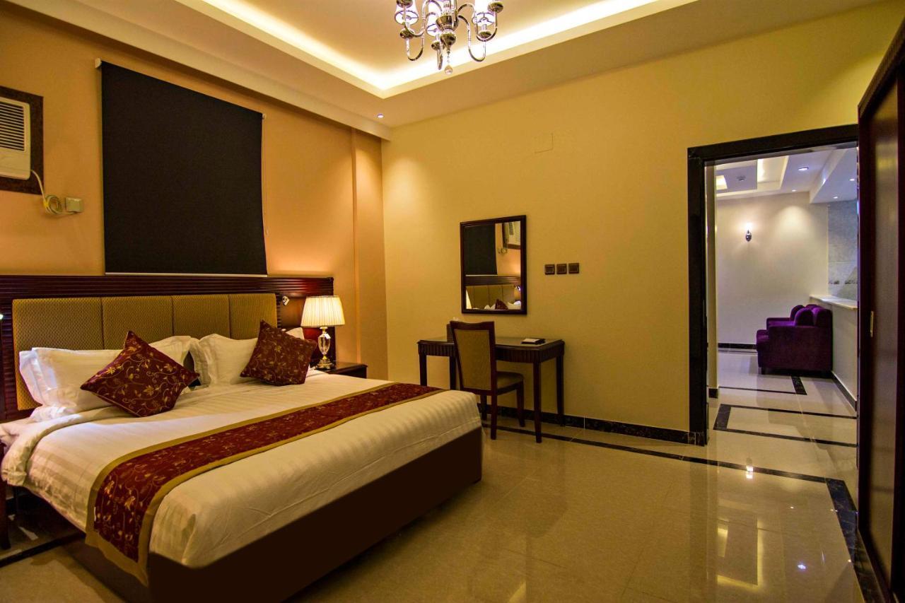 Dreams Houses Furnished Suites 타부크 외부 사진