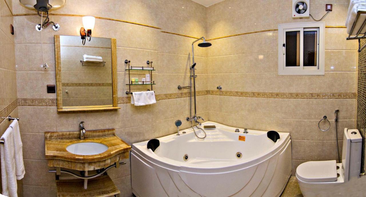 Dreams Houses Furnished Suites 타부크 외부 사진