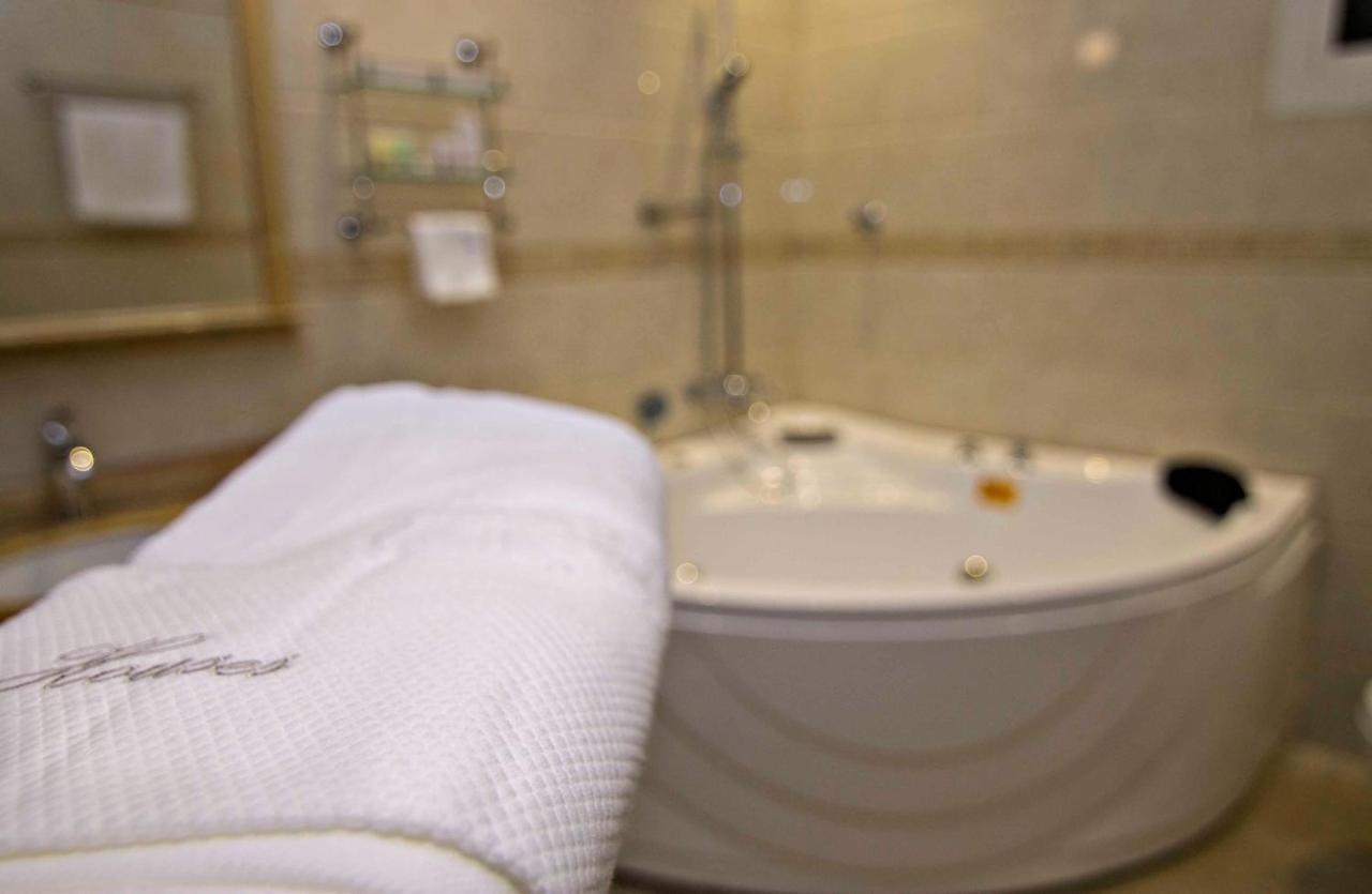 Dreams Houses Furnished Suites 타부크 외부 사진